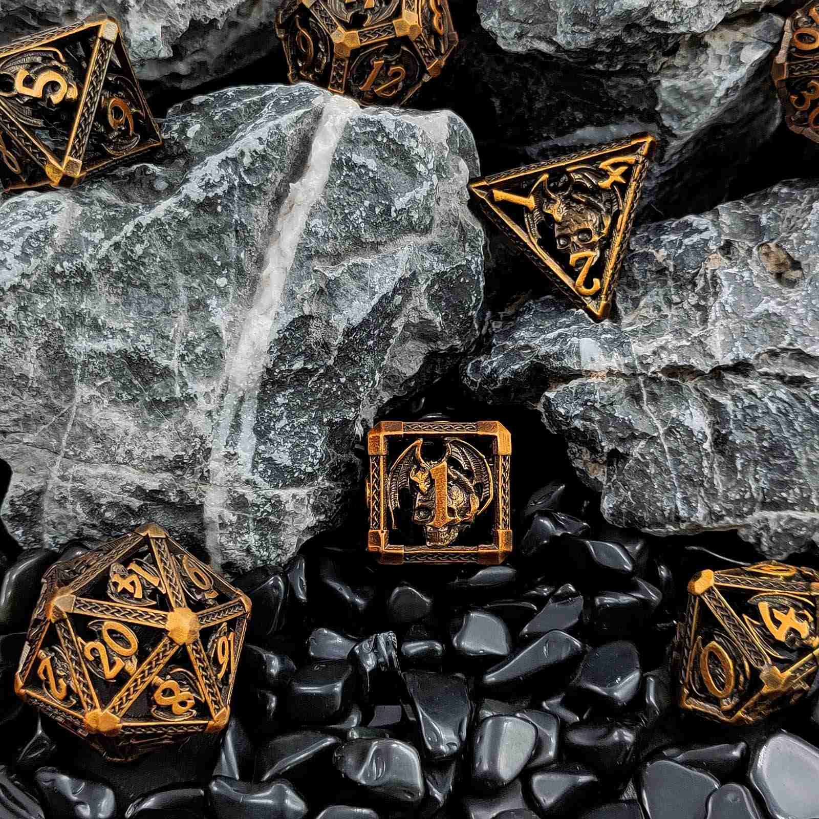 Bloody Skull Hollow Metal DND Dice Set