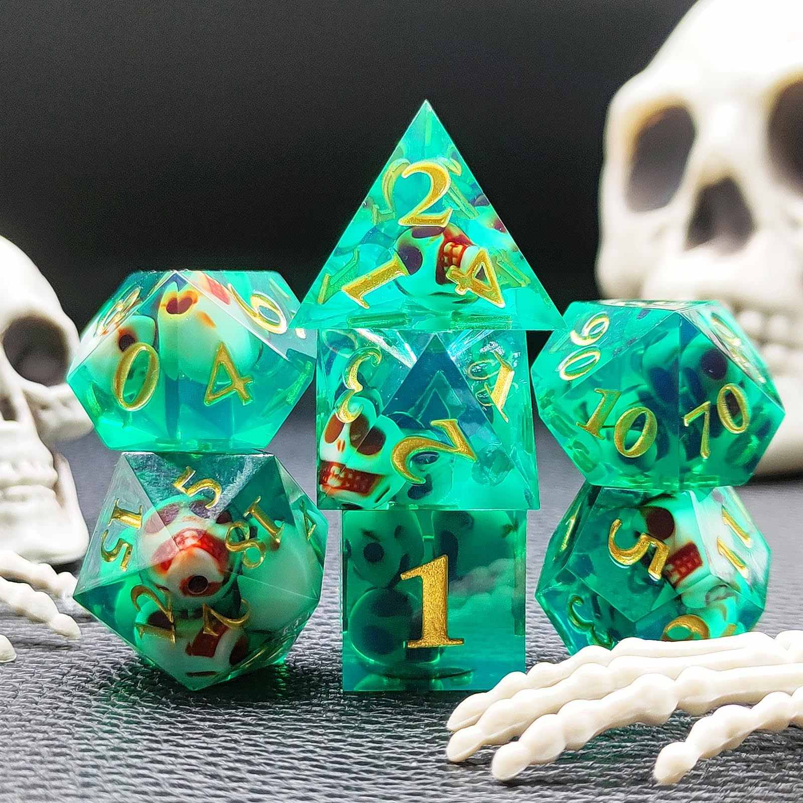 Skull Sharp Edge Polyhedral Dice Set