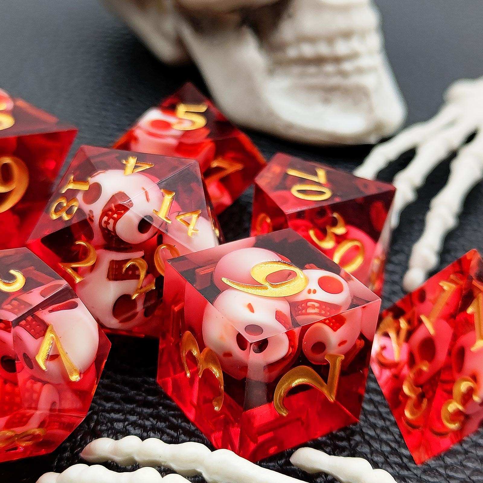 Skull Sharp Edge Polyhedral Dice Set