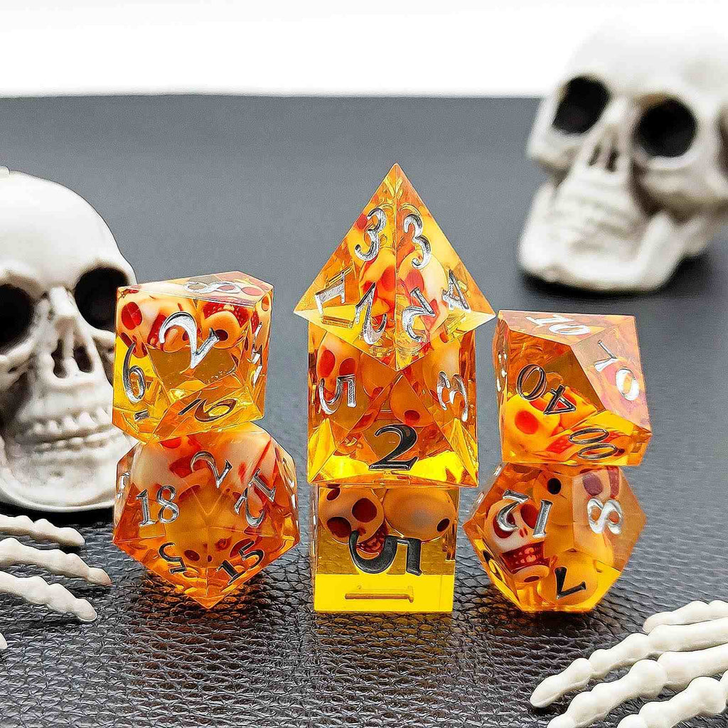 Skull Sharp Edge Polyhedral Dice Set
